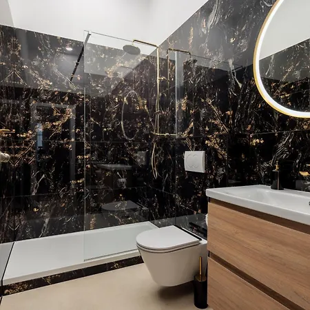 Imperial Riva Апартаменти