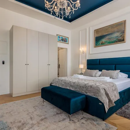 Апартаменты Imperial Riva